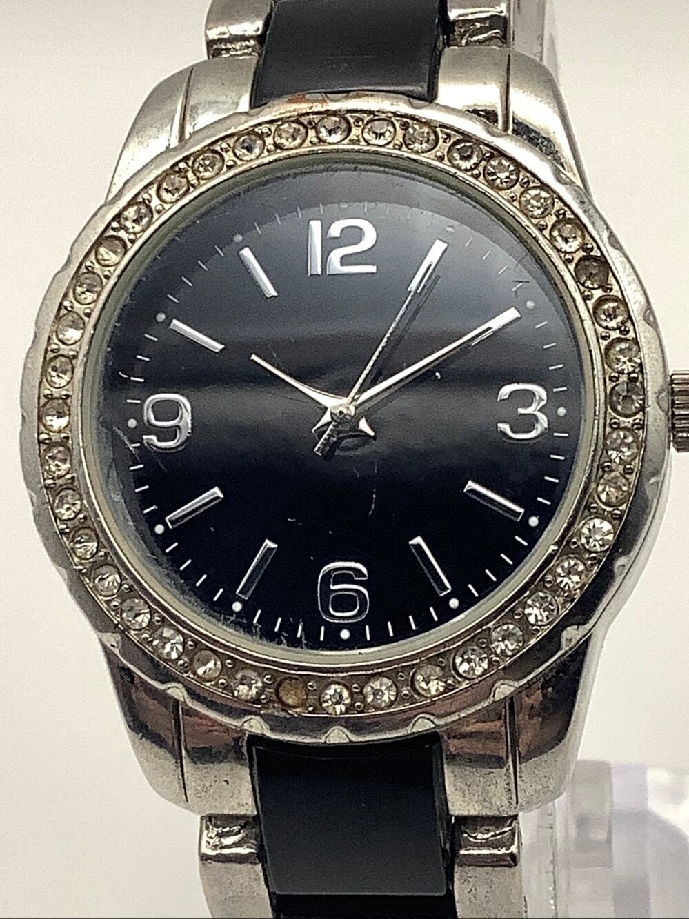 Crystal Bezel Quartz Watch Black Dial Model 1203